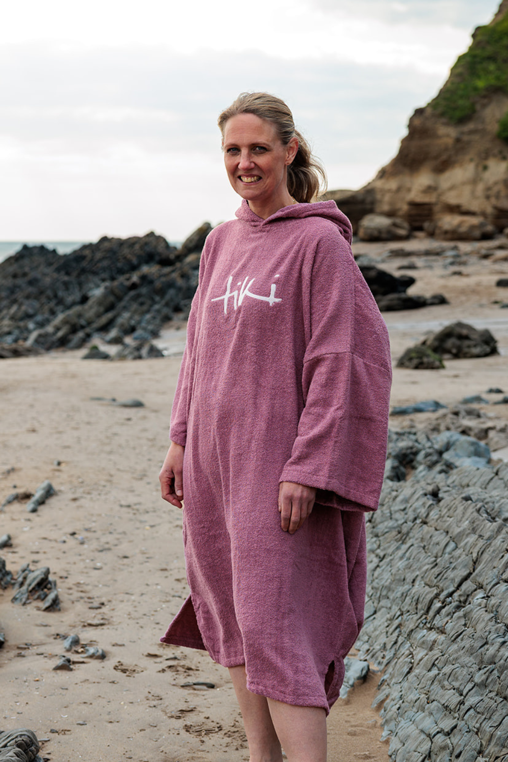 Tiki Adults Hooded Change Robe Mauve