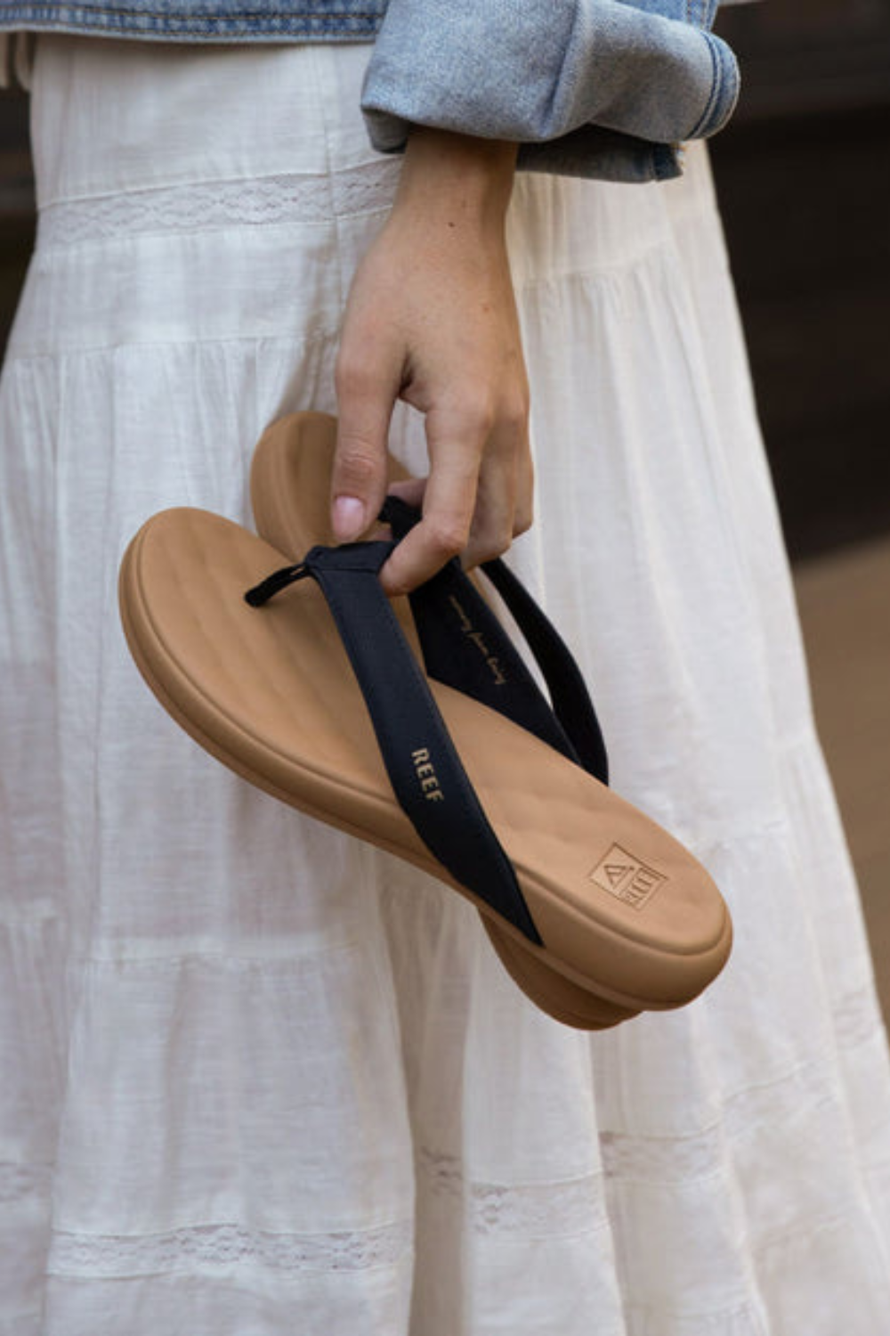 Reef Cushion Melody Womens Flip Flops Black/Tan
