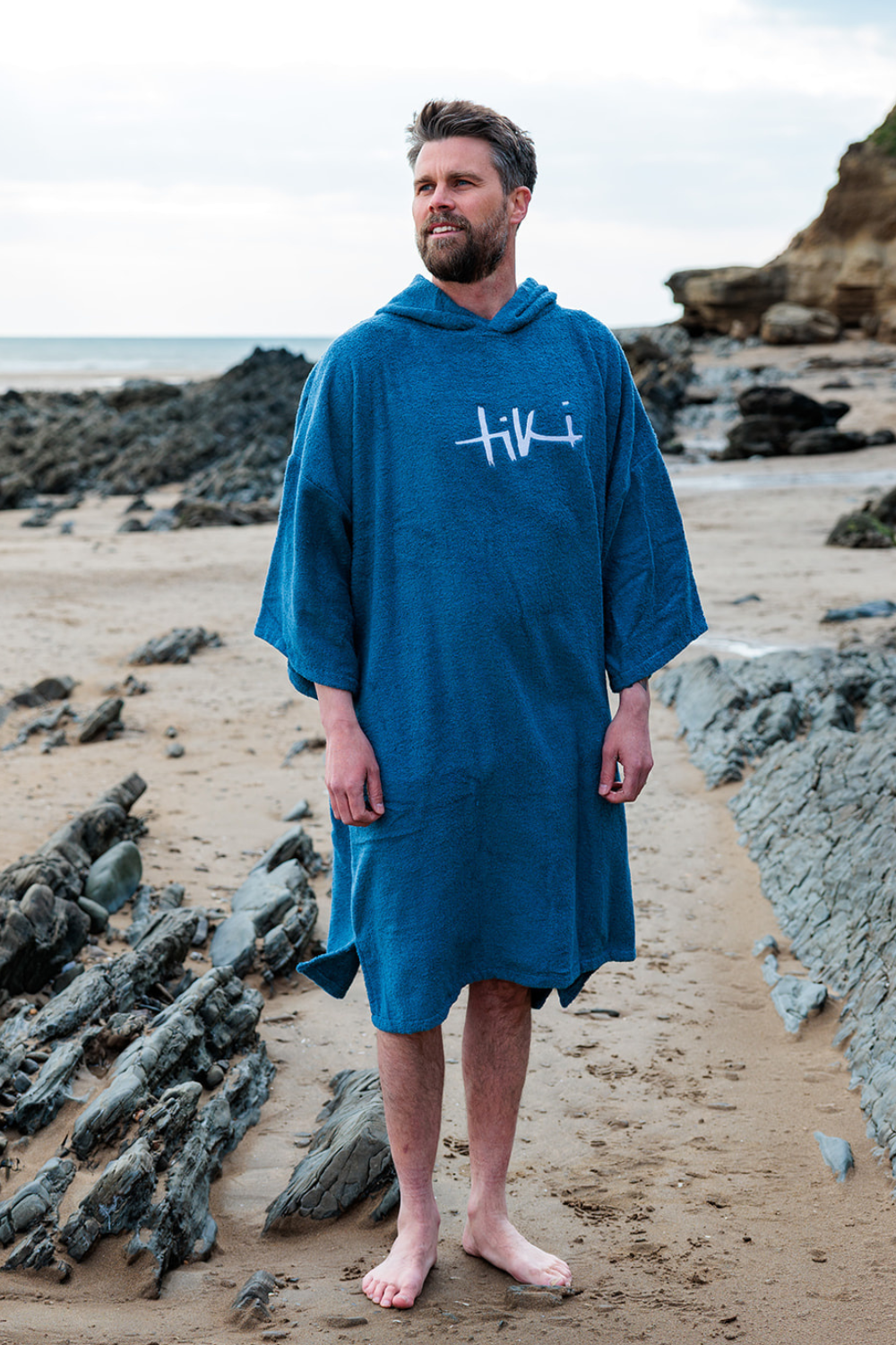 Tiki Adults Hooded Change Robe Navy