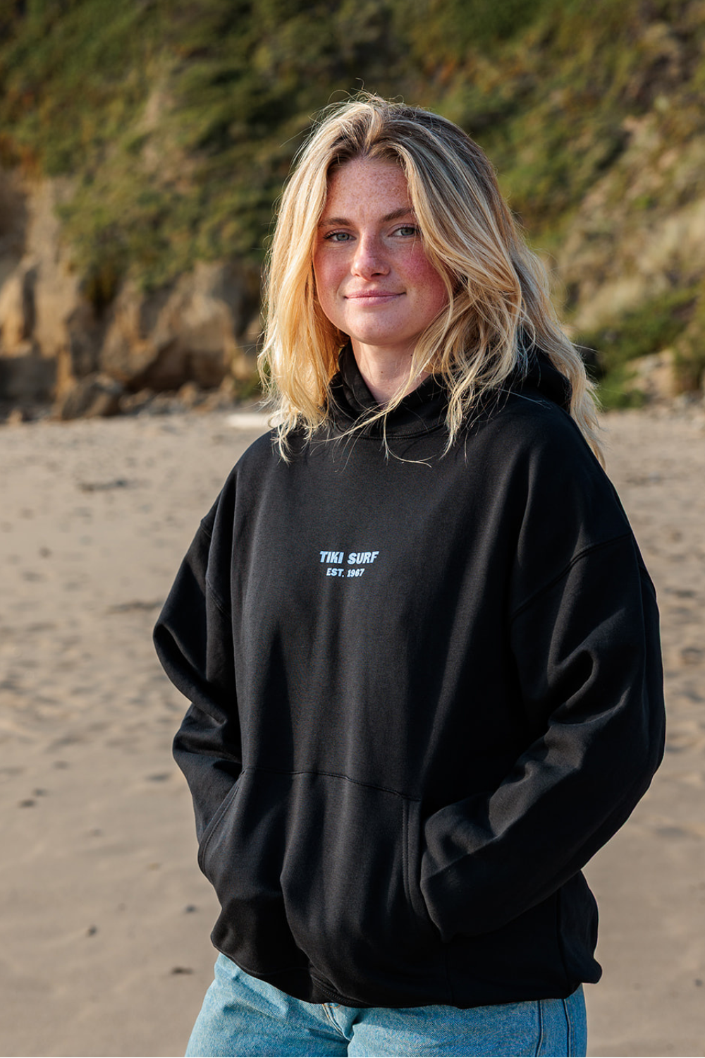 Tiki Fin Womens Hoodie Black
