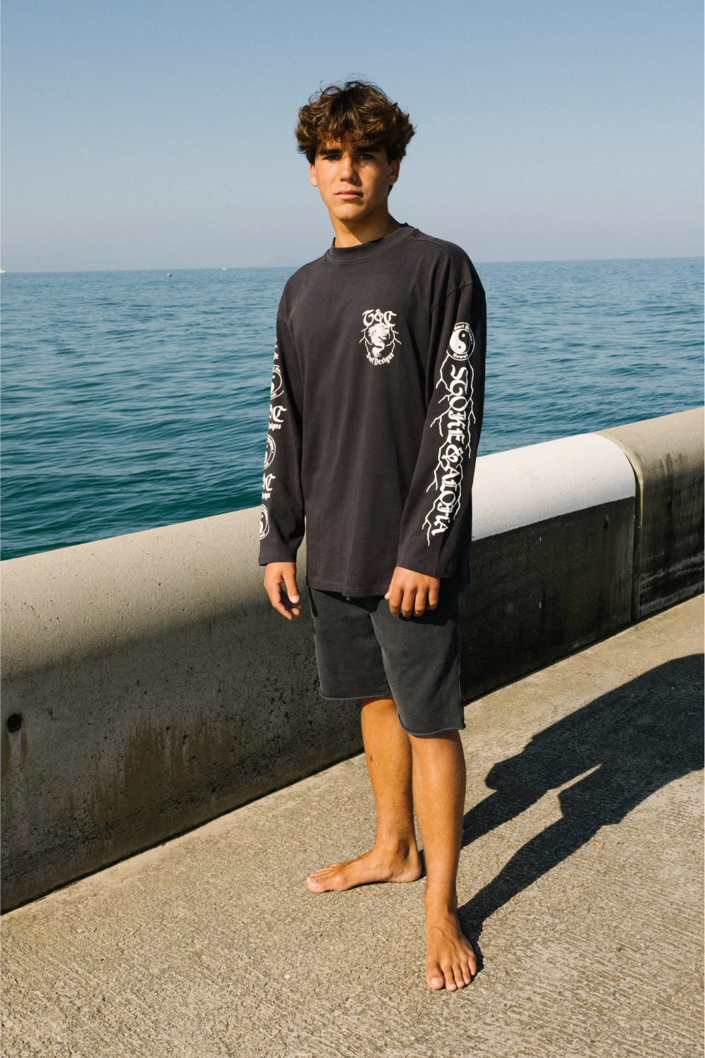 T&C Surf Designs Koï Lightning Mens Long Sleeve T-Shirt Fatigue Black