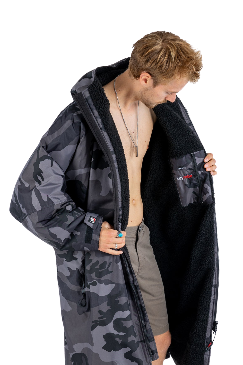 Dryrobe Advance Long Sleeve Changing Robe Black Camo/Black