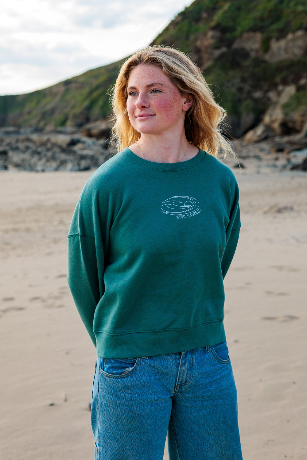Tiki Last Wave Womens Sweatshirt Green Bay