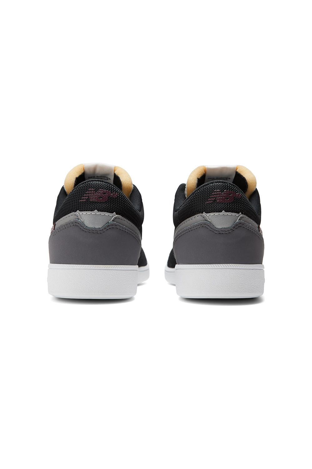 New Balance NM508