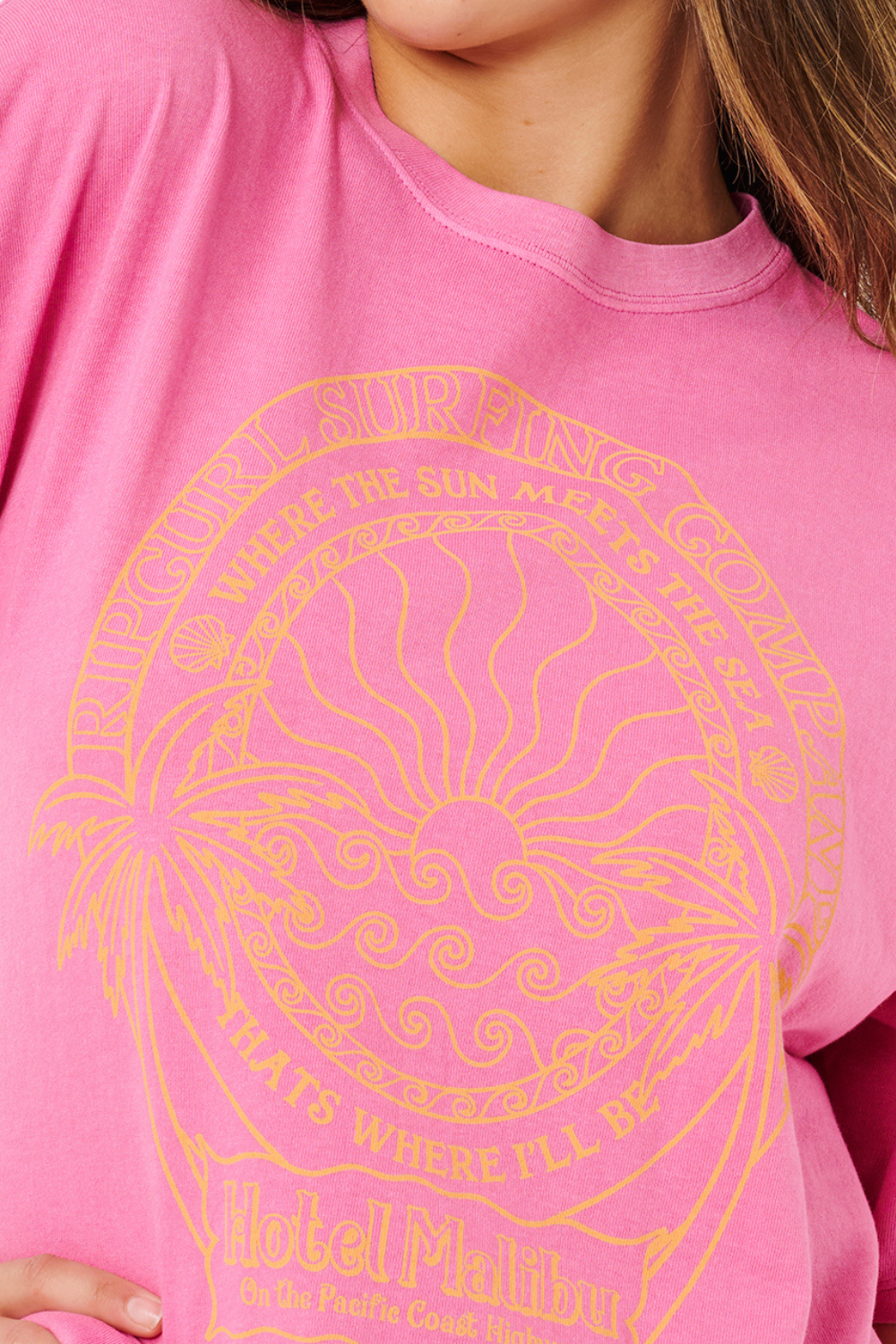Rip Curl Hotel Malibu Heritage Womens Short Sleeve T-Shirt Super Pink