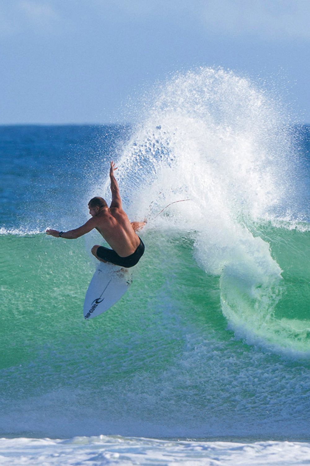 FCS II Mick Fanning Glass Fibre Fusion Tri Fins Smoke/White