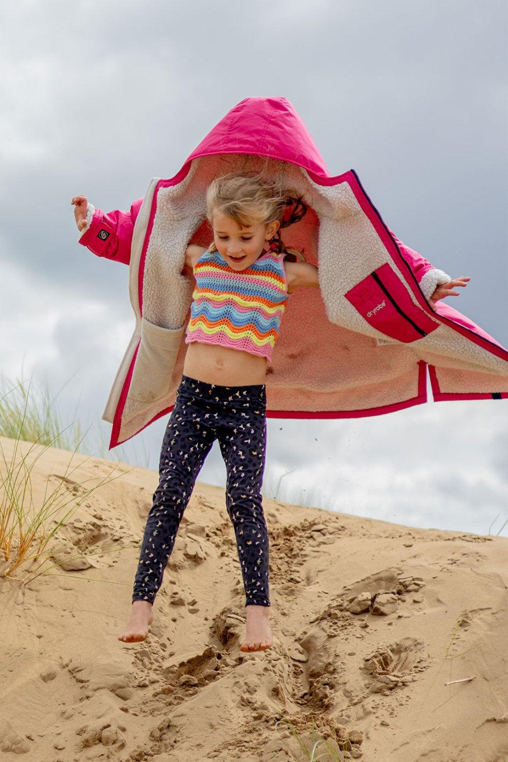 Dryrobe Advance Kids Long Sleeve Changing Robe Pink Light Grey