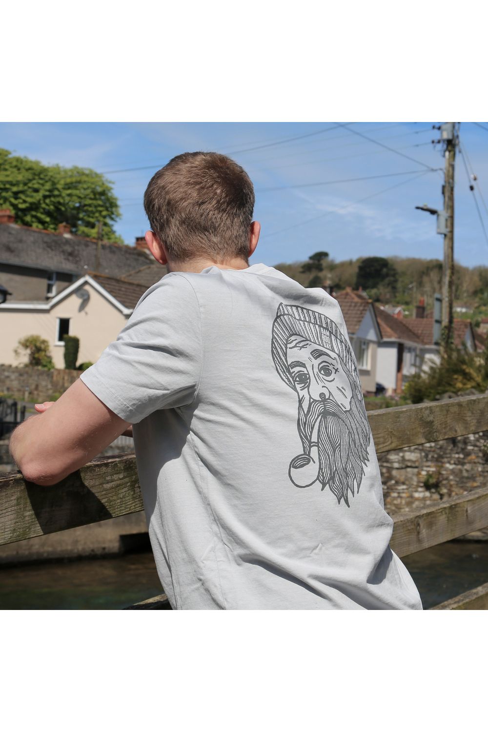 Bamboobay Grey Tshirt from the back with fisherman design