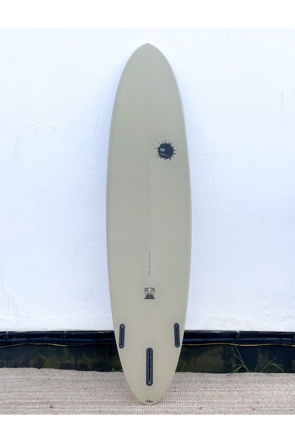 Image of Tiki Custom Surfboard - 7'6 Nomad Mid - Marshmallow from the front