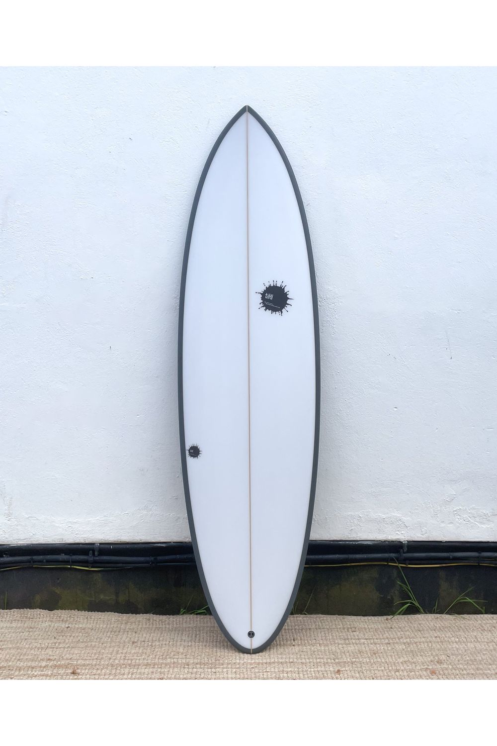 Tiki Custom Surfboard - Drifter Twin - White
