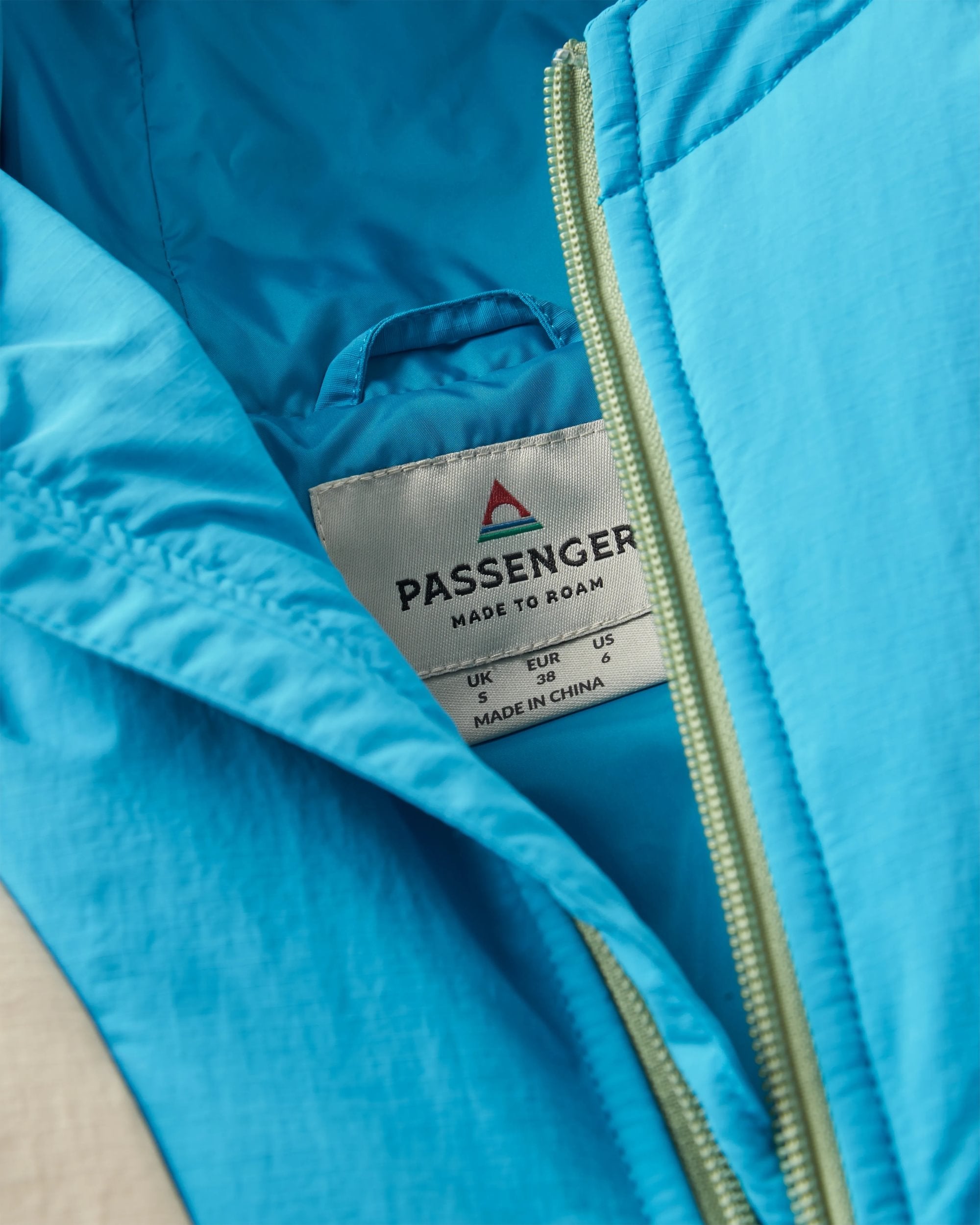 Passenger Ocean 2.0 Recycled Insulated 1/2 Zip Jacket Bluejay/Feather