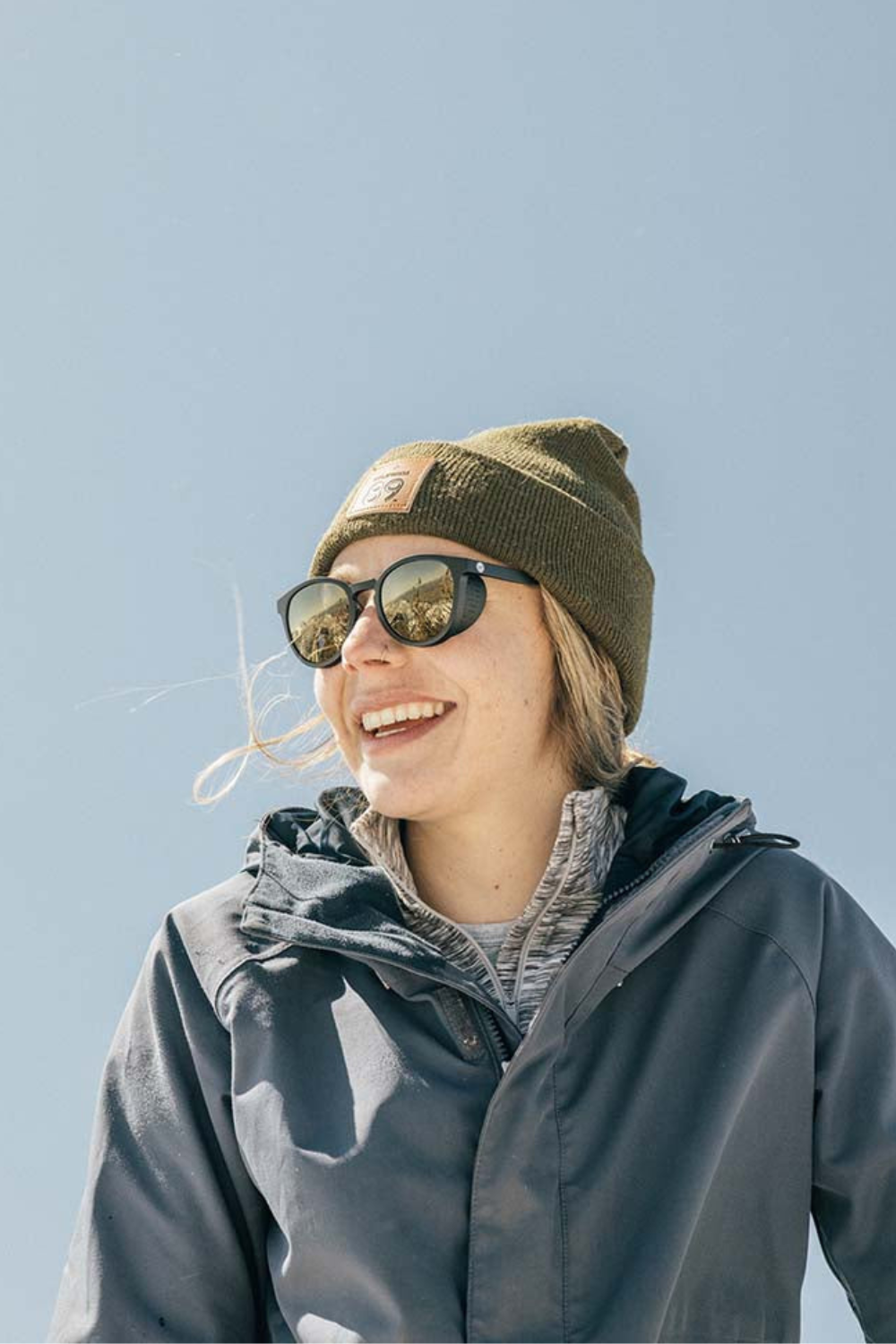 Sunski Tera Sunglasses Black Gold