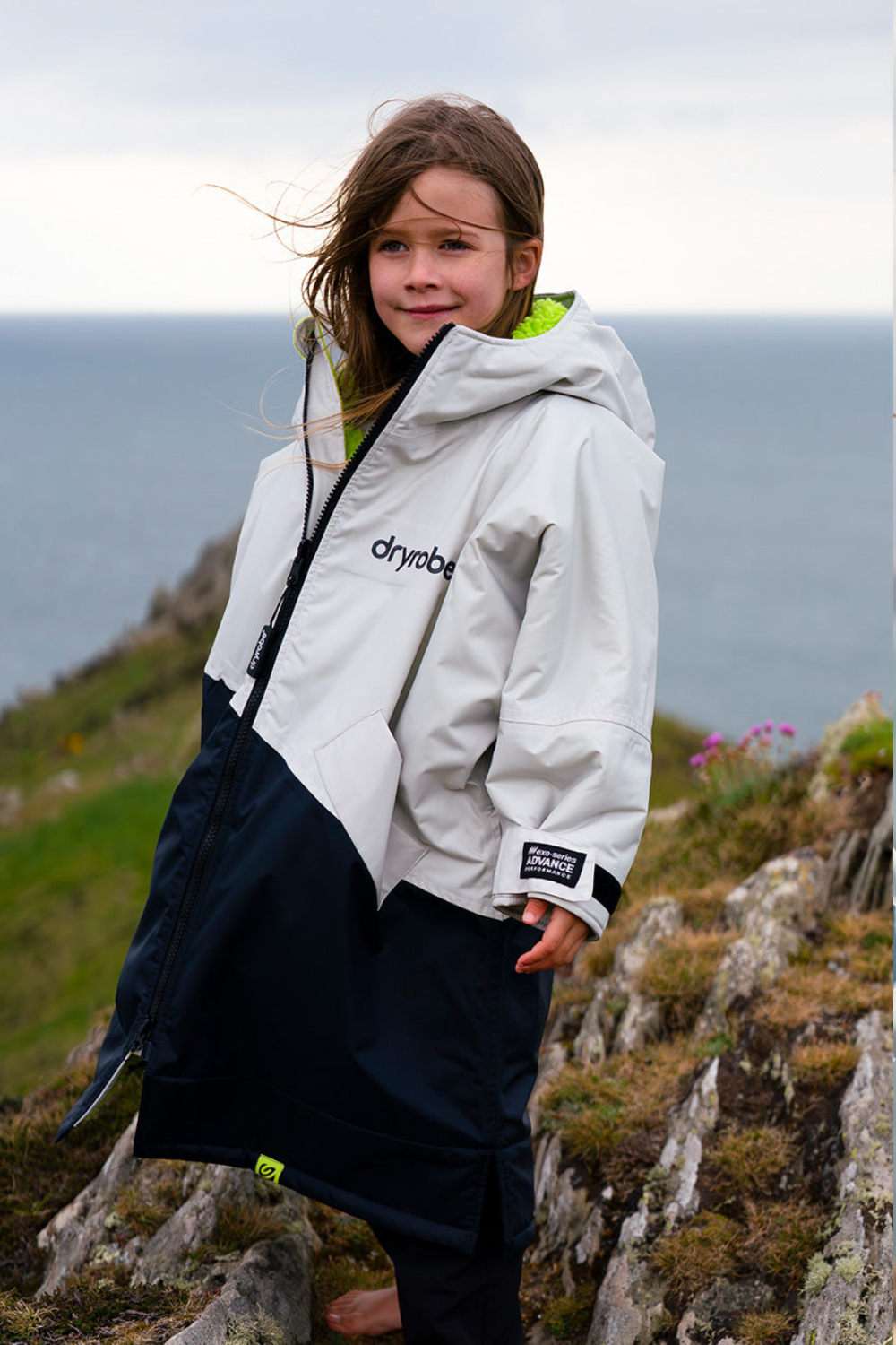 Dryrobe Advance Kids Long Sleeve Changing Robe Anthracite/Lime