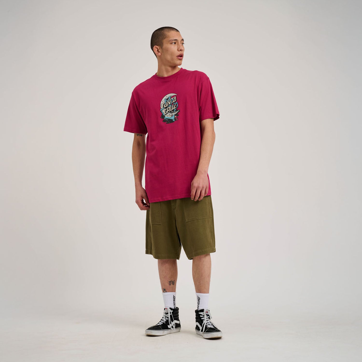 Santa Cruz Crescent Bone Hand T-Shirt Burgundy