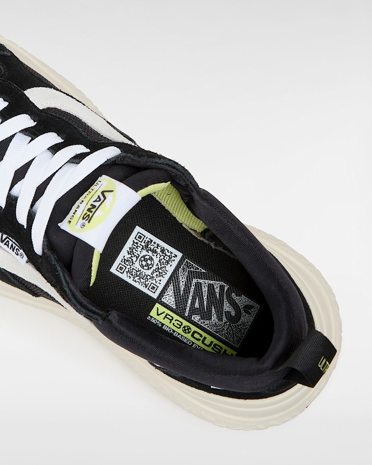 Vans MTE UltraRange Neo Vr3 Shoe Black/White