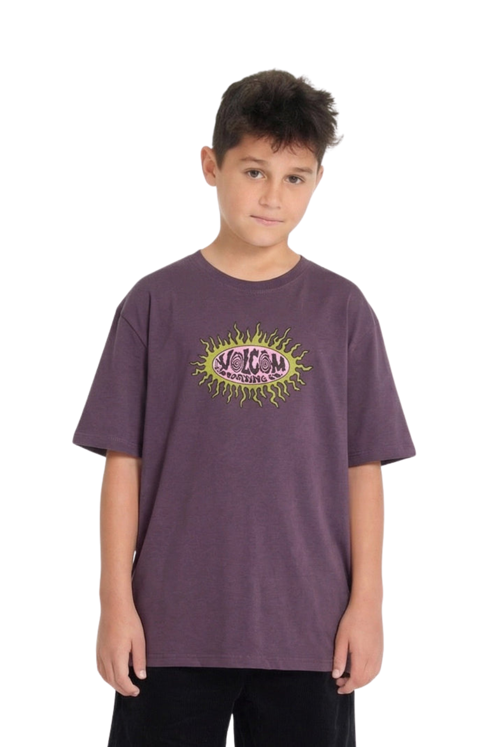 Boy wearing a brown T-Shirt with a Volcom logo at chest