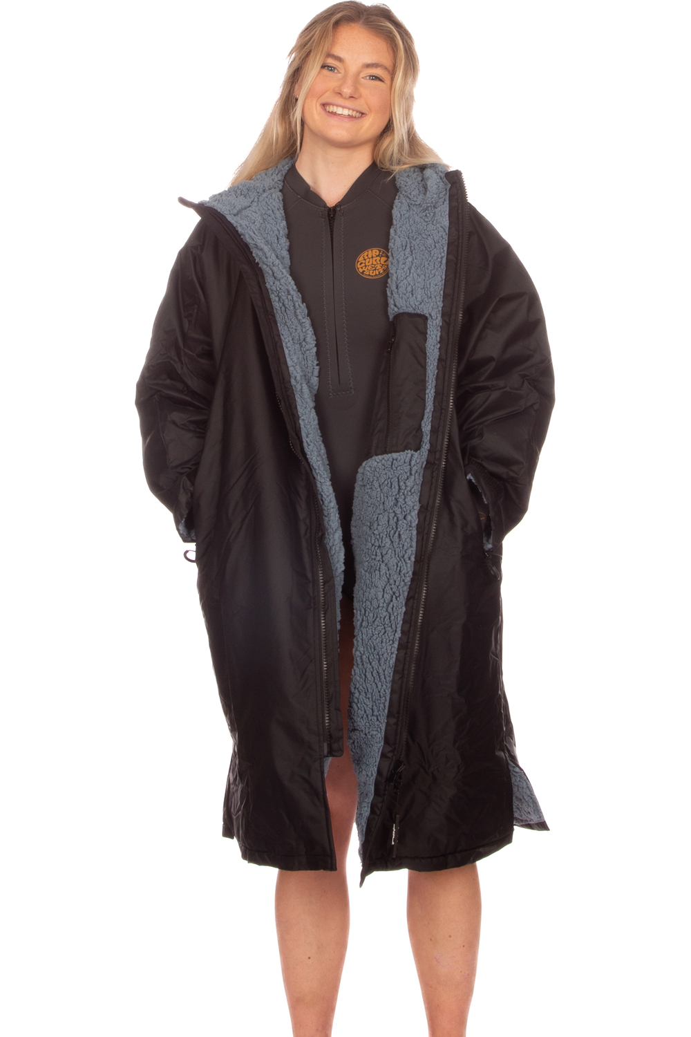 Tiki Tech Robe Black With Sea Storm Lining