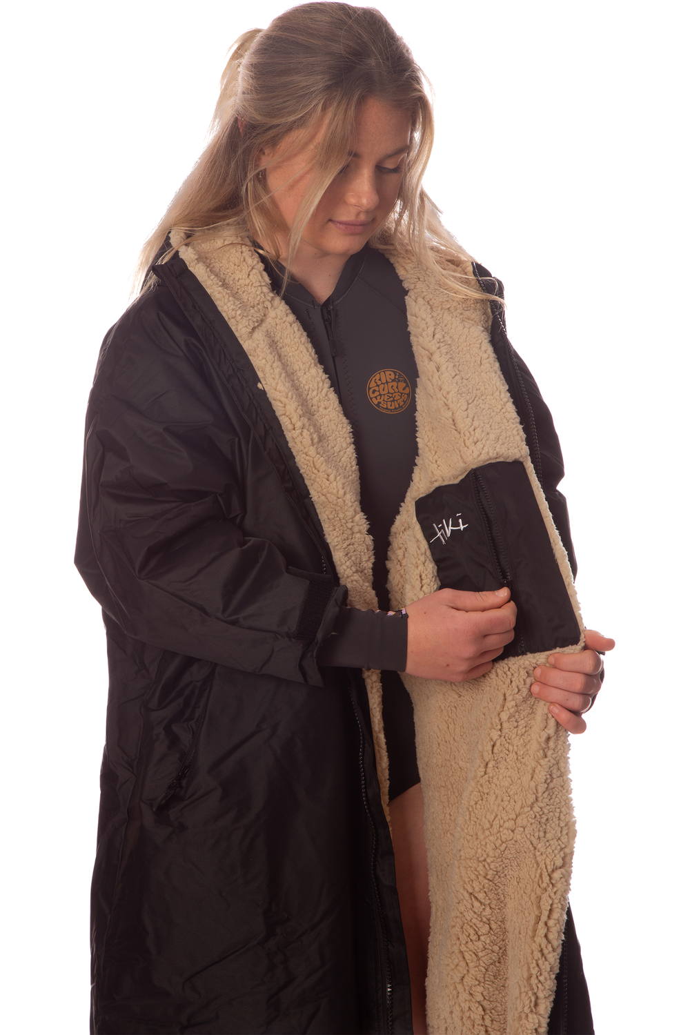 Tiki Tech Robe Black With Taupe Lining