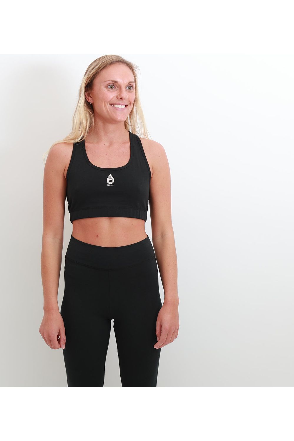 Tiki Drop Flow Sports Bra Black