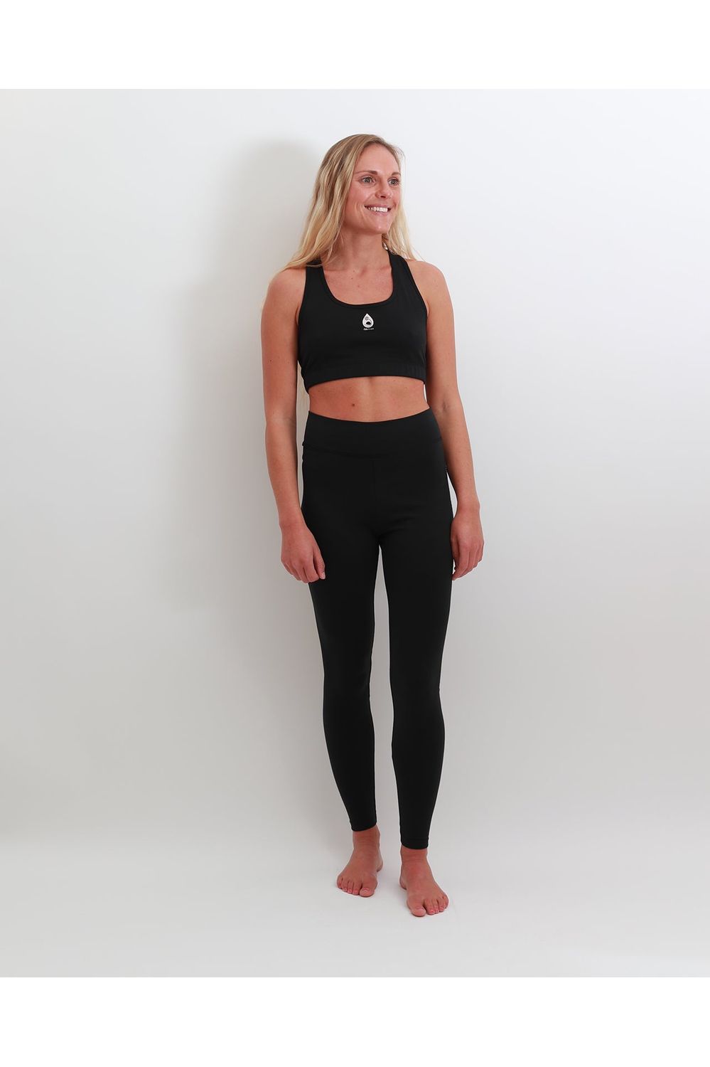 Tiki Drop Flow Sports Bra Black