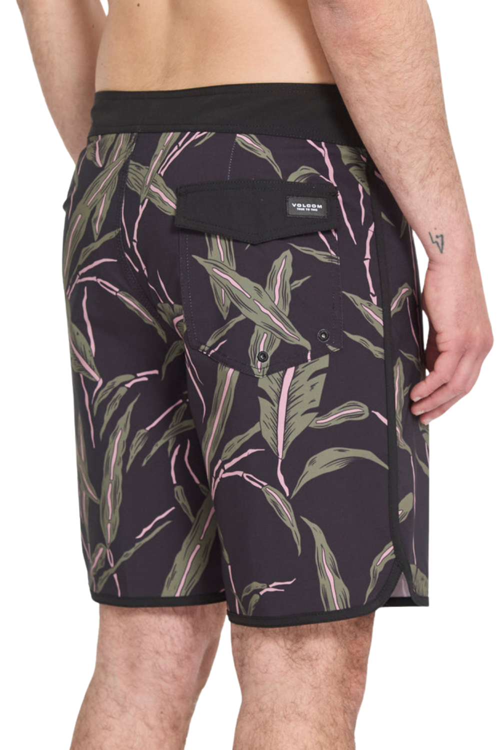 Volcom Encounter Scallop Mod Mens 19" Boardshorts Black