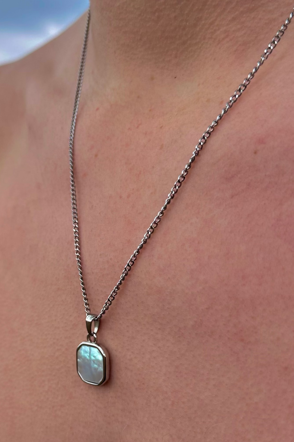 Ocean Jewel Pearl Shell Stone Pendant Necklace Silver