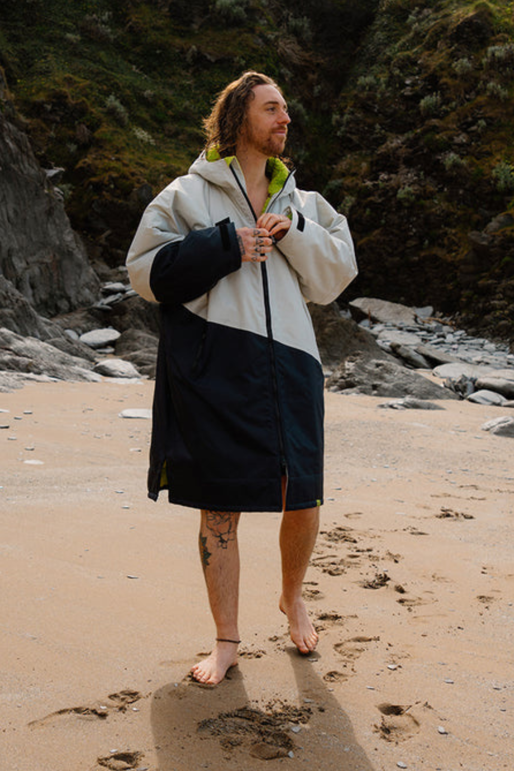 Dryrobe Advance Adults Long Sleeve Changing Robe Anthracite/Lime
