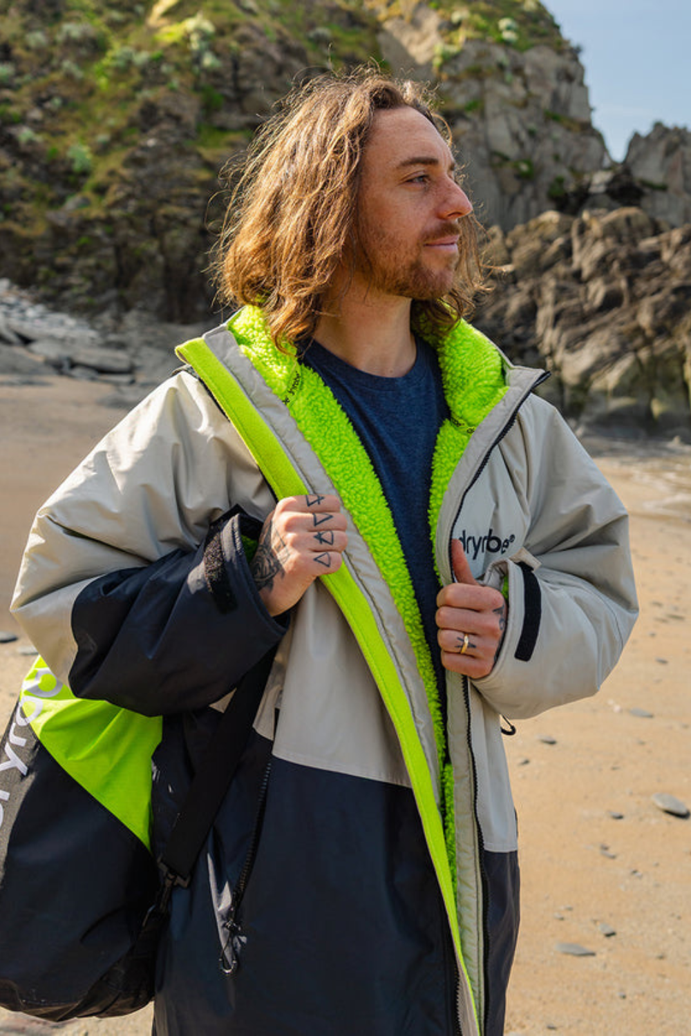 Dryrobe Advance Adults Long Sleeve Changing Robe Anthracite/Lime