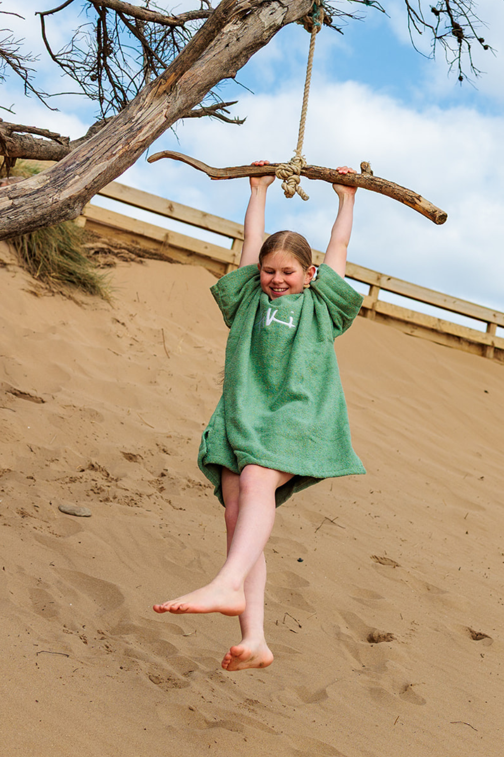 Tiki Junior Hooded Change Robe Sage