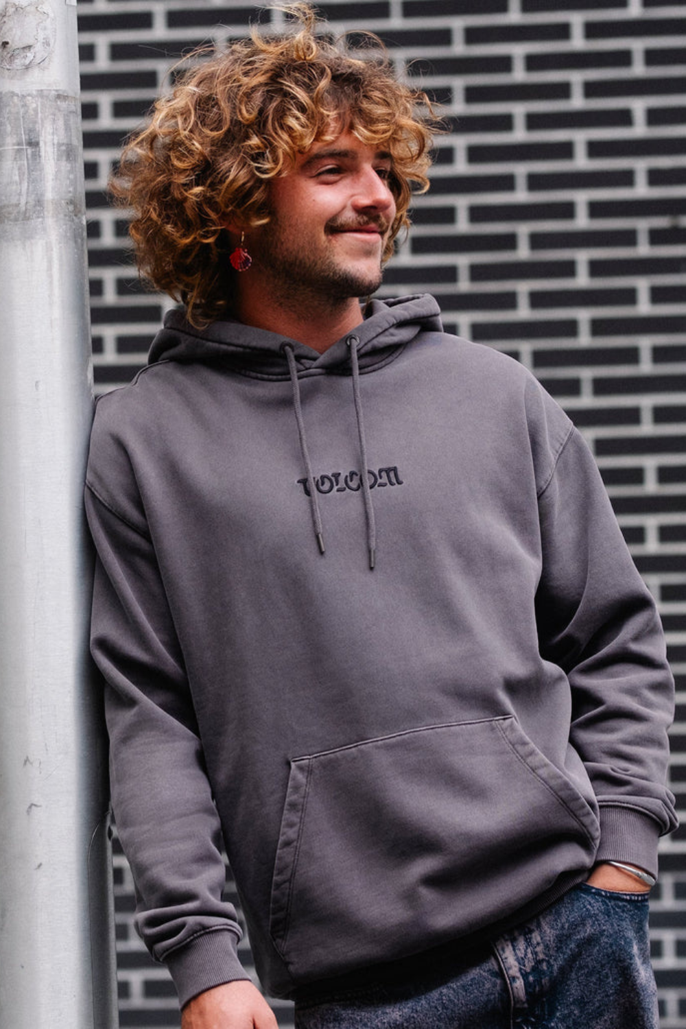 Volcom Big Stone Mens Hoodie Raisin