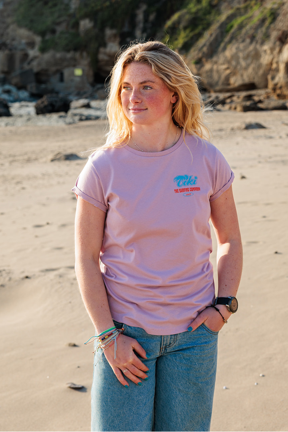 Tiki Palm 67 Womens T-Shirt Pink