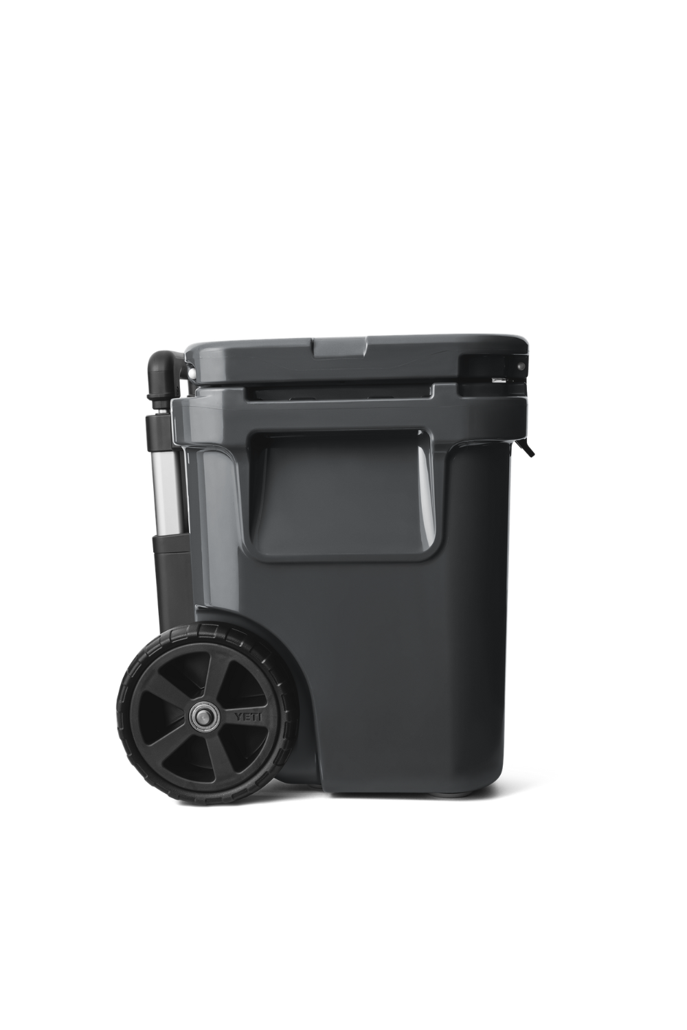 Yeti Roadie 32L Wheeled Coolbox Charcoal