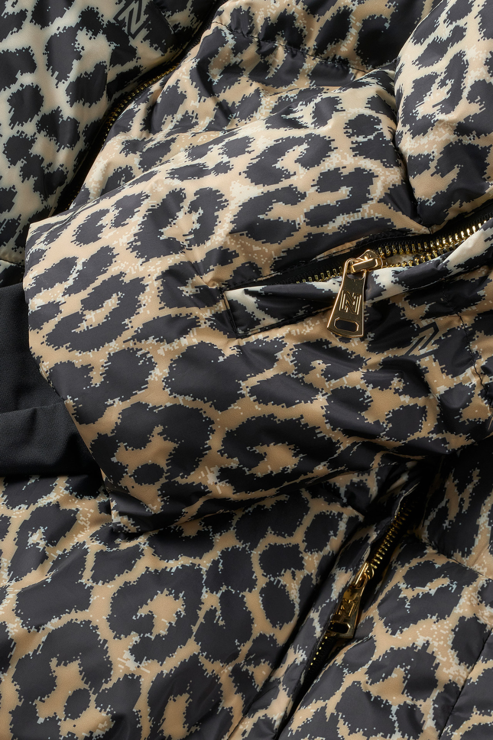 Nikkie Newport Leopard Snow Jacket Hummus