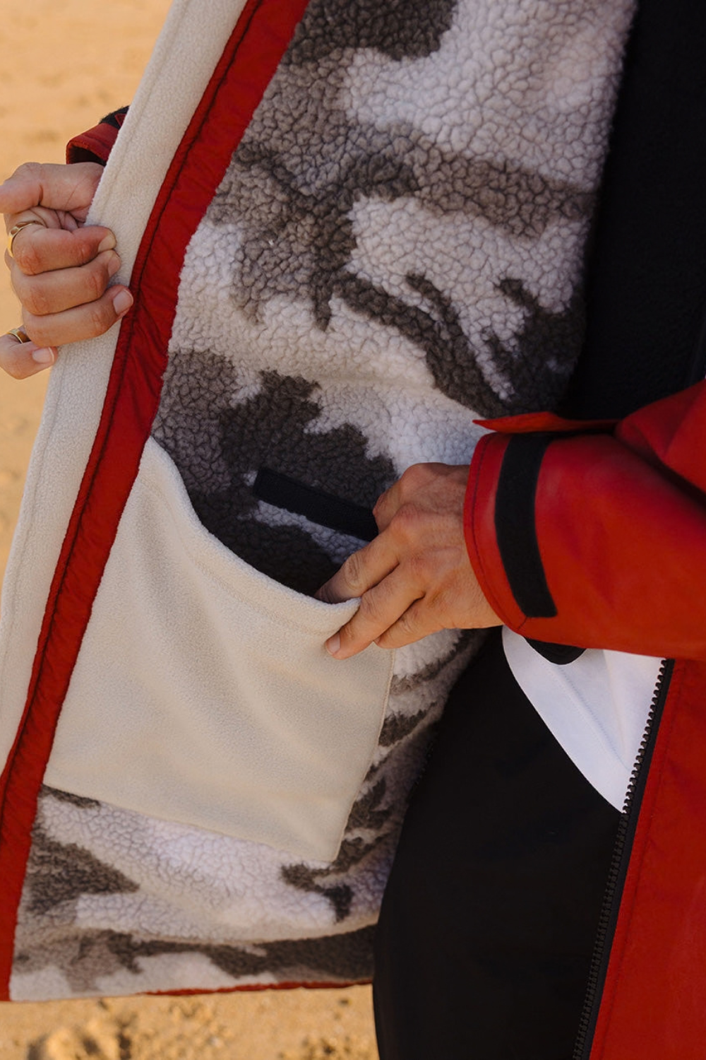 Dryrobe Advance Long Sleeve Changing Robe Burnt Orange
