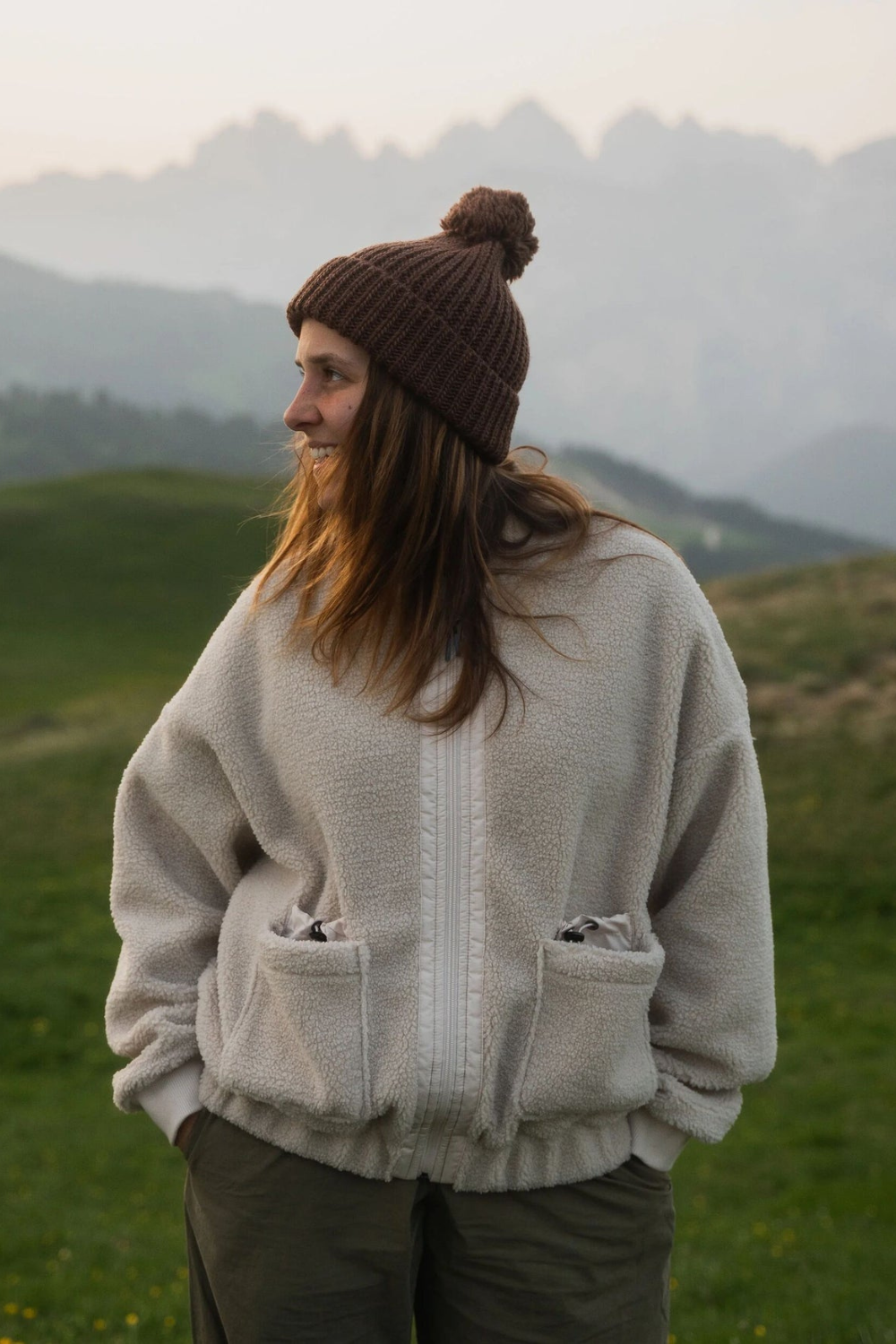 Passenger Lucia Womens Recycled Sherpa Fleece Vintage White