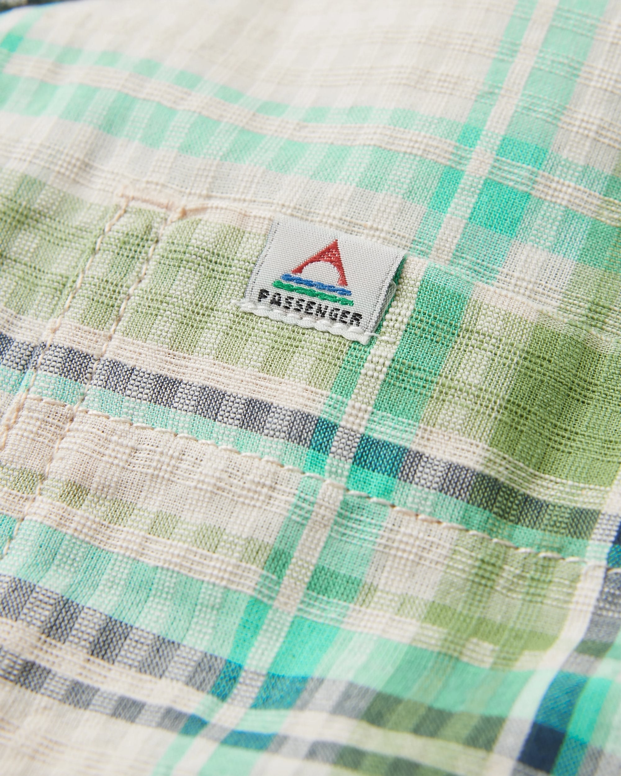 Passenger Arden Organic Cotton Short Sleeve Shirt Vintage White/Stem Green Check