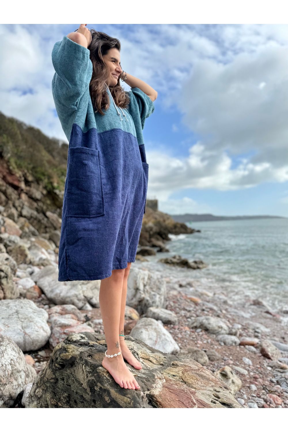 Tiki Adults Cosy Towel Robe Deep Ocean Blue