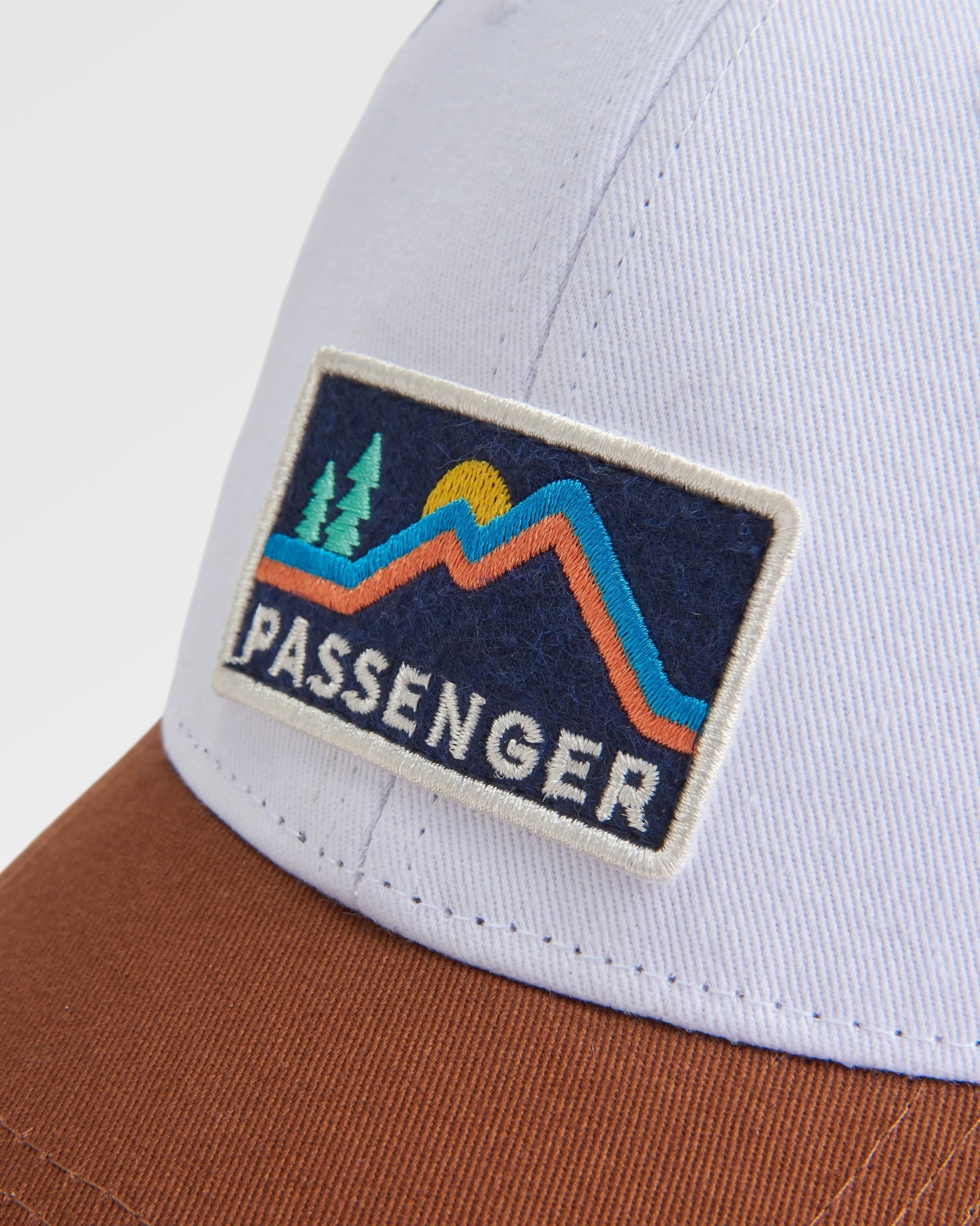 Passenger Made To Roam Mesh Snapback Cap Rich Navy/Rubber