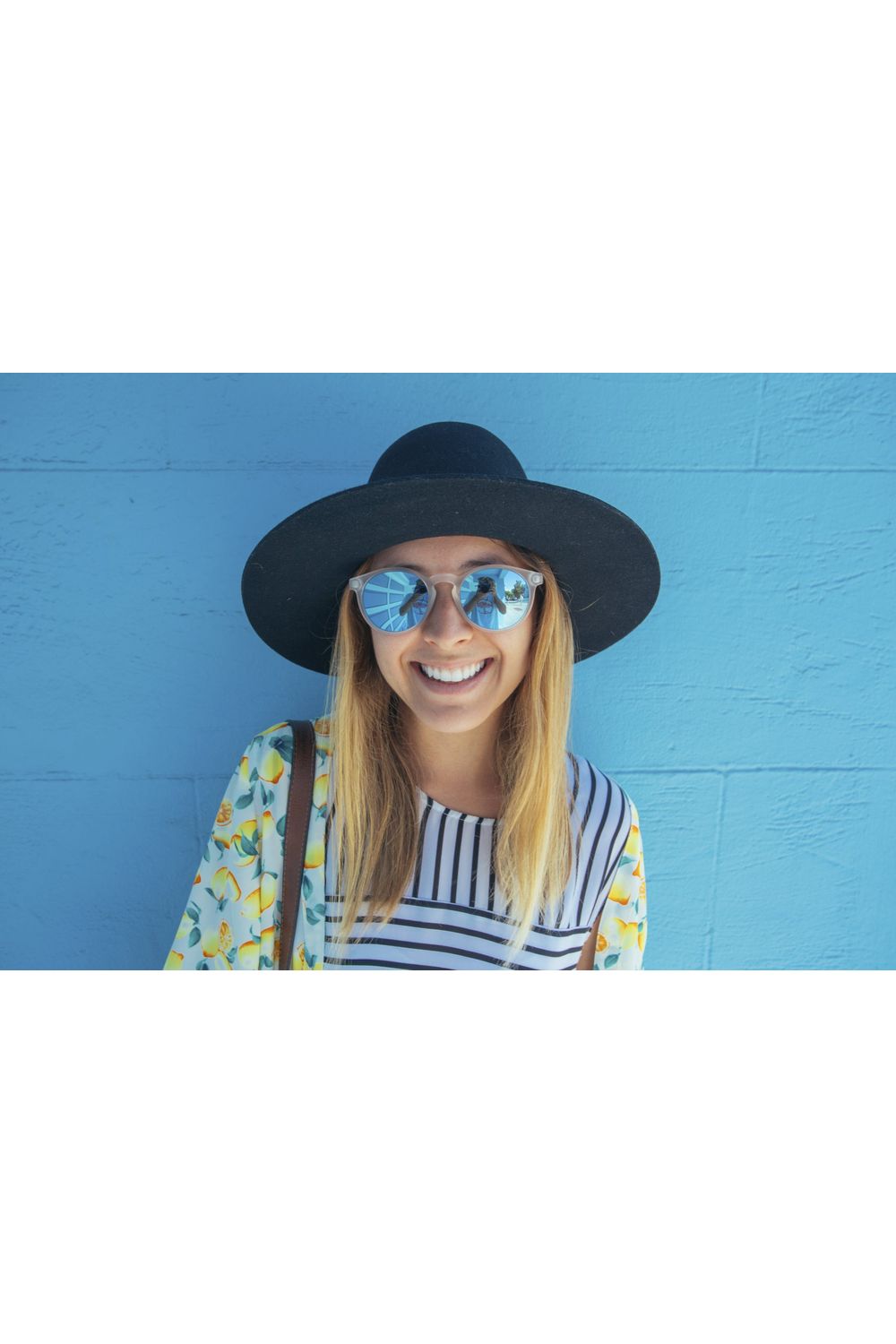 Sunski Dipsea frosted sky